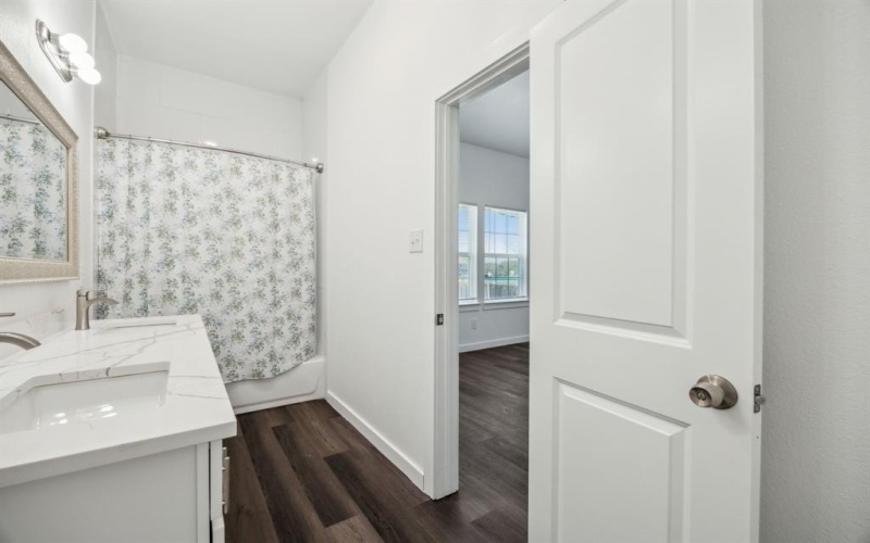 6202 Trinity Creek Drive, Dallas, TX 75217, 3 Bedrooms Bedrooms, ,2 BathroomsBathrooms,Residential,For Sale,6202 Trinity Creek Drive,20881504