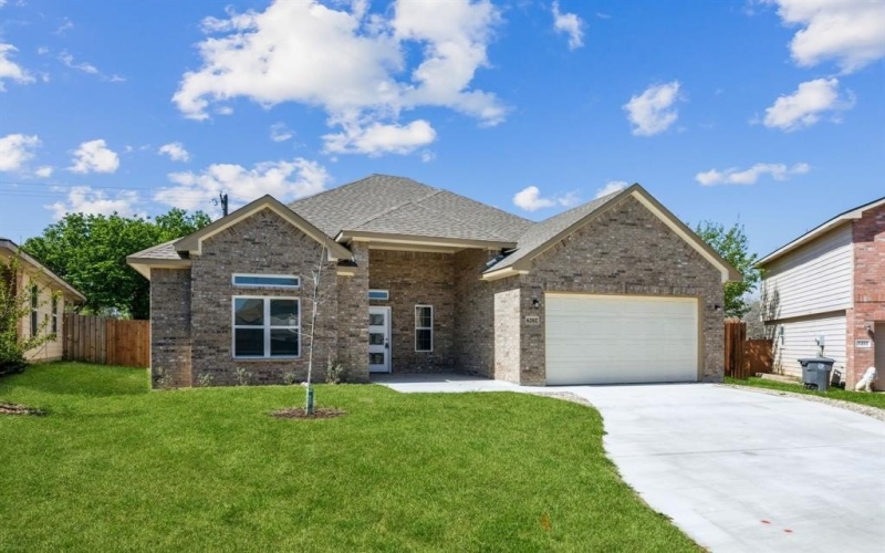 6202 Trinity Creek Drive, Dallas, TX 75217, 3 Bedrooms Bedrooms, ,2 BathroomsBathrooms,Residential,For Sale,6202 Trinity Creek Drive,20881504