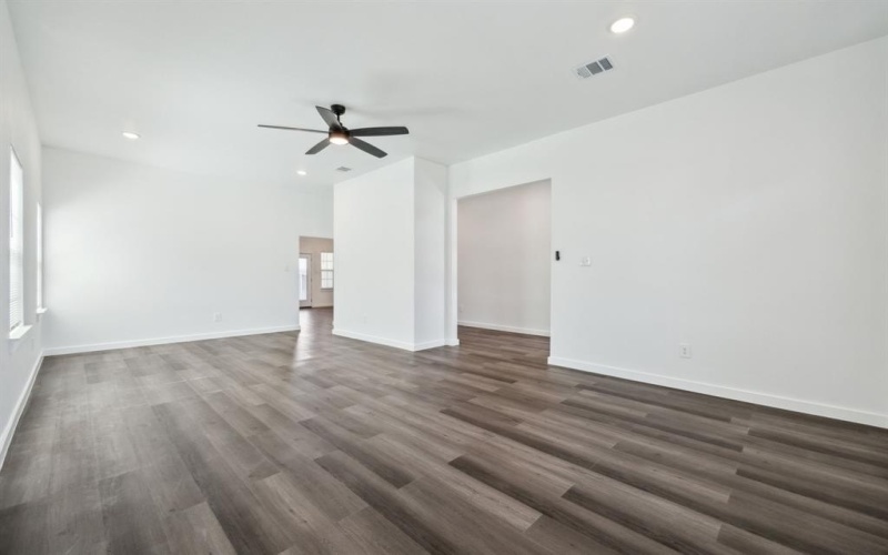 6202 Trinity Creek Drive, Dallas, TX 75217, 3 Bedrooms Bedrooms, ,2 BathroomsBathrooms,Residential,For Sale,6202 Trinity Creek Drive,20881504