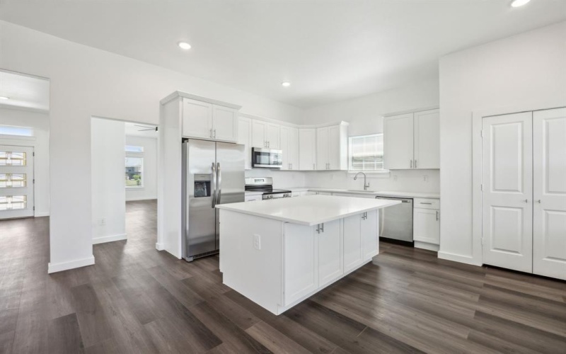 6202 Trinity Creek Drive, Dallas, TX 75217, 3 Bedrooms Bedrooms, ,2 BathroomsBathrooms,Residential,For Sale,6202 Trinity Creek Drive,20881504