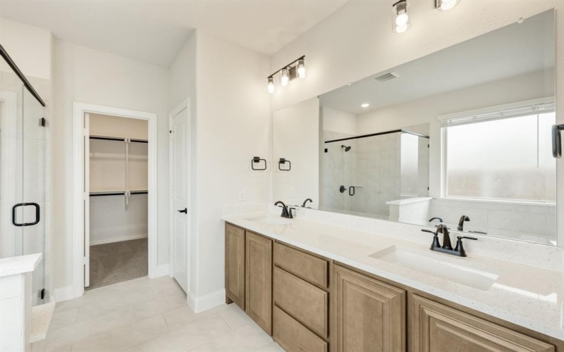 7700 Gatevine Avenue, Joshua, TX 76058, 4 Bedrooms Bedrooms, ,3 BathroomsBathrooms,Residential,For Sale,7700 Gatevine Avenue,20883010