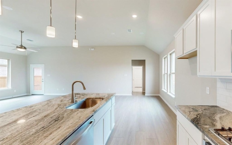 2624 Gladewater Road, Celina, TX 75009, 3 Habitaciones Habitaciones , ,2 BañosBaños,Residential,En Venta,2624 Gladewater Road,20883013