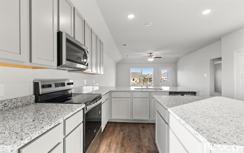 5056 Cervinae Road, Fort Worth, TX 76036, 4 Habitaciones Habitaciones , ,3 BañosBaños,Residential,En Venta,5056 Cervinae Road,20881573