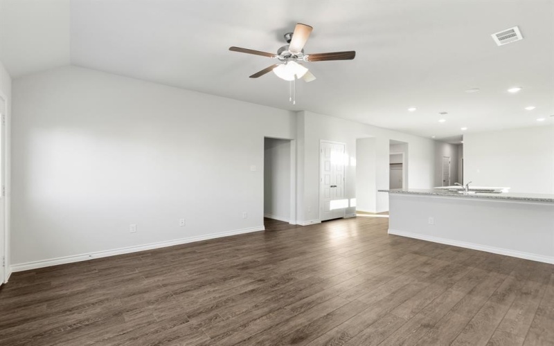 5056 Cervinae Road, Fort Worth, TX 76036, 4 Habitaciones Habitaciones , ,3 BañosBaños,Residential,En Venta,5056 Cervinae Road,20881573