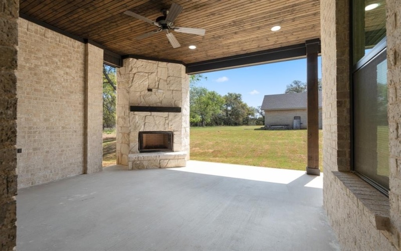 9023 Pleasant Drive, Whitney, TX 76692, 3 Bedrooms Bedrooms, ,2 BathroomsBathrooms,Residential,For Sale,9023 Pleasant Drive,20883292