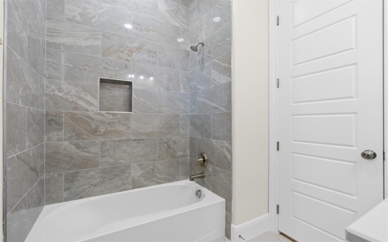 9023 Pleasant Drive, Whitney, TX 76692, 3 Bedrooms Bedrooms, ,2 BathroomsBathrooms,Residential,For Sale,9023 Pleasant Drive,20883292
