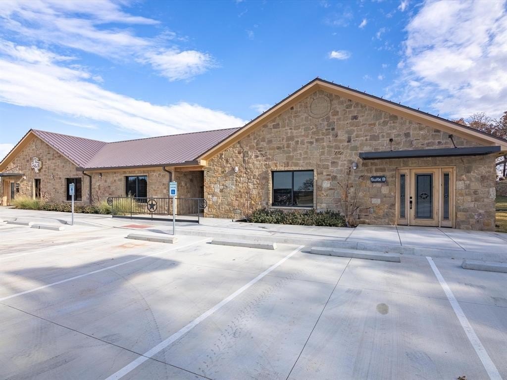 101 Johnson Ranch Lane, Bowie, TX 76230, ,Otro,En Venta,101 Johnson Ranch Lane,20885197