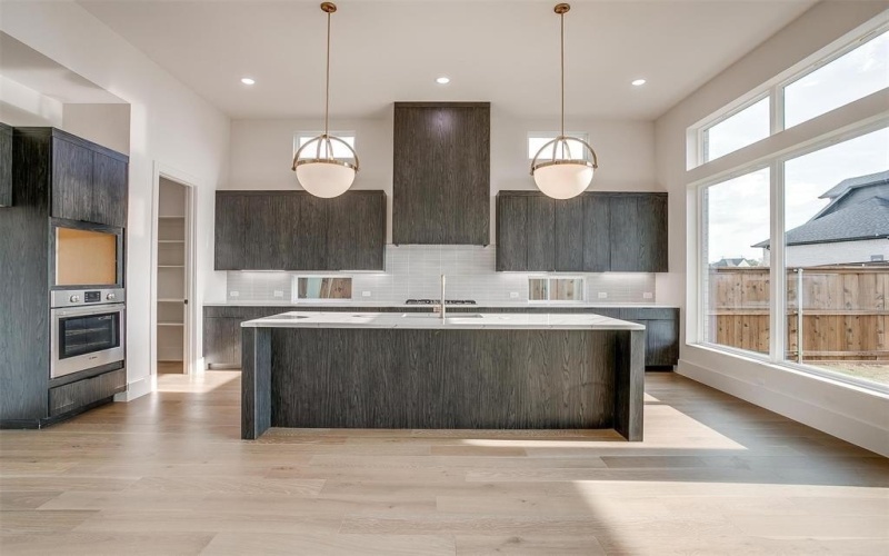213 Lantern Ridge Drive, Aledo, TX 76008, 4 Habitaciones Habitaciones , ,5 BañosBaños,Residential,En Venta,213 Lantern Ridge Drive,20885276