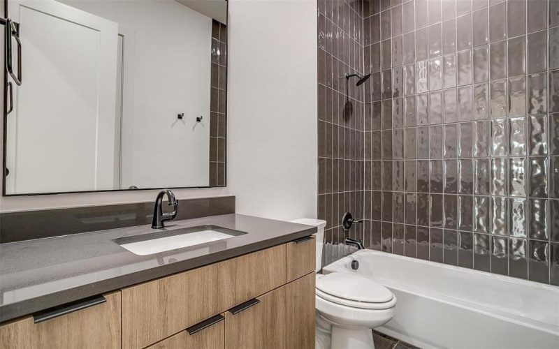 213 Lantern Ridge Drive, Aledo, TX 76008, 4 Habitaciones Habitaciones , ,5 BañosBaños,Residential,En Venta,213 Lantern Ridge Drive,20885276