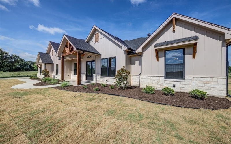 1373 Old Decatur Road, Decatur, TX 76234, 4 Habitaciones Habitaciones , ,2 BañosBaños,Residential,En Venta,1373 Old Decatur Road,20885310