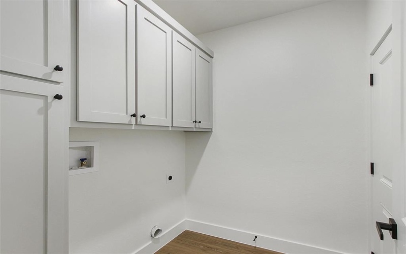 305 N Elm Street, Leonard, TX 75452, 3 Habitaciones Habitaciones , ,2 BañosBaños,Residential,En Venta,305 N Elm Street,20885331