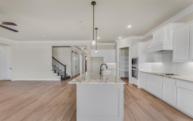 4133 Old Springtown Road, Weatherford, TX 76085, 5 Bedrooms Bedrooms, ,5 BathroomsBathrooms,Residential,For Sale,4133 Old Springtown Road,20885338