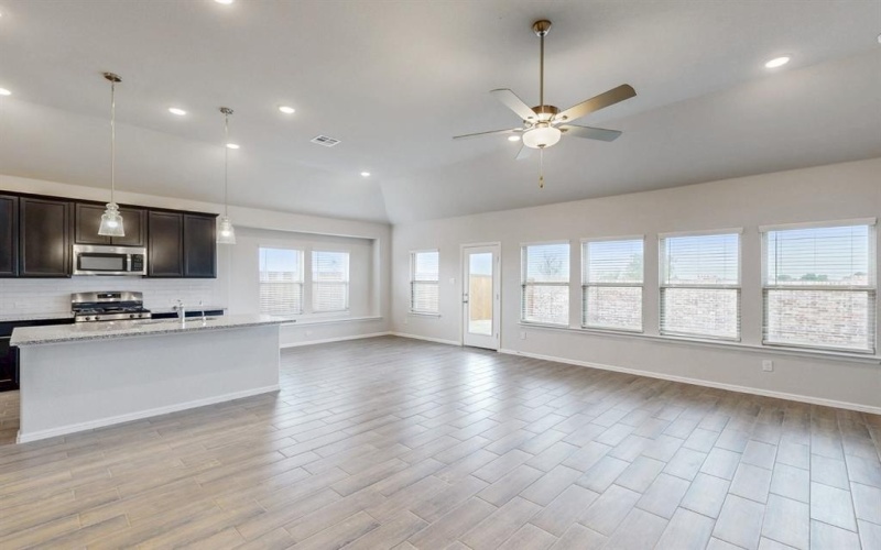 14049 Ladbroke Street, Pilot Point, TX 76258, 4 Bedrooms Bedrooms, ,3 BathroomsBathrooms,Residential,For Sale,14049 Ladbroke Street,20885531