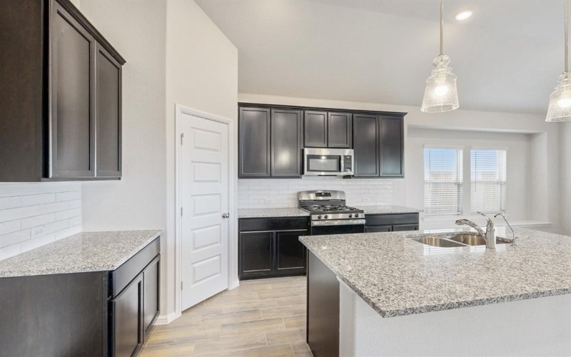 14049 Ladbroke Street, Pilot Point, TX 76258, 4 Bedrooms Bedrooms, ,3 BathroomsBathrooms,Residential,For Sale,14049 Ladbroke Street,20885531