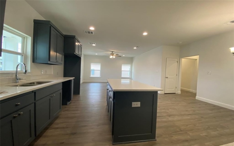 119 E 13th Avenue, Corsicana, TX 75110, 3 Bedrooms Bedrooms, ,2 BathroomsBathrooms,Residential,For Sale,119 E 13th Avenue,0,20885544