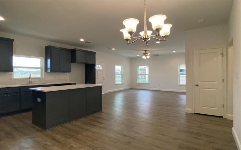 119 E 13th Avenue, Corsicana, TX 75110, 3 Bedrooms Bedrooms, ,2 BathroomsBathrooms,Residential,For Sale,119 E 13th Avenue,0,20885544