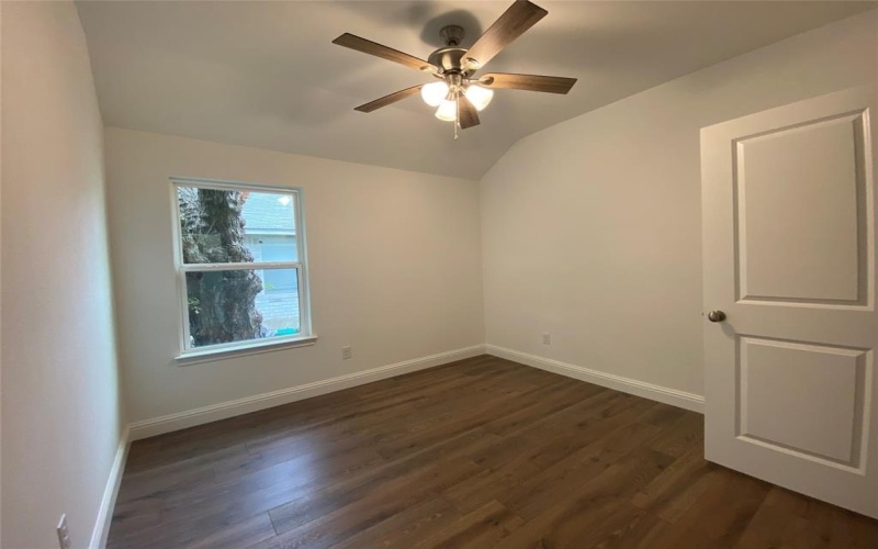 115 E 13th Avenue, Corsicana, TX 75110, 3 Bedrooms Bedrooms, ,2 BathroomsBathrooms,Residential,For Sale,115 E 13th Avenue,0,20885560