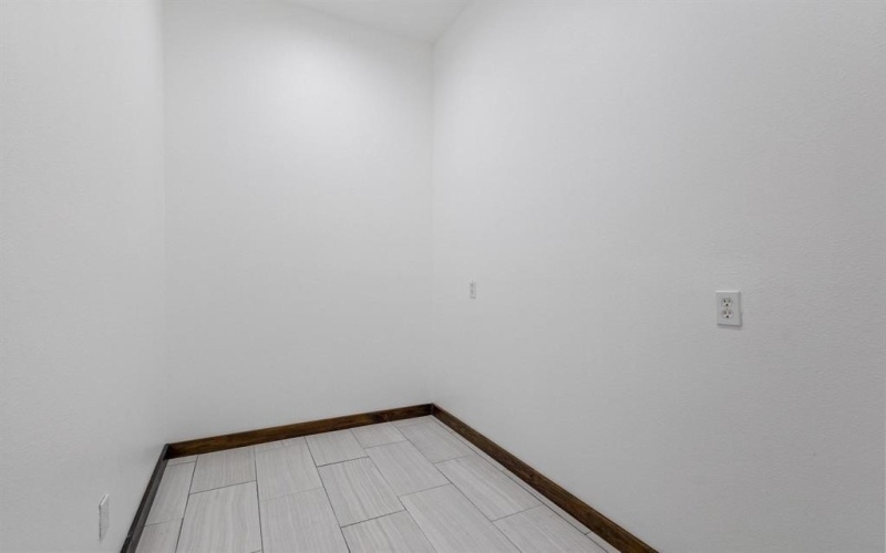 1706 County Road 35400, Sumner, TX 75486, 4 Bedrooms Bedrooms, ,2 BathroomsBathrooms,Residential,For Sale,1706 County Road 35400,20885585