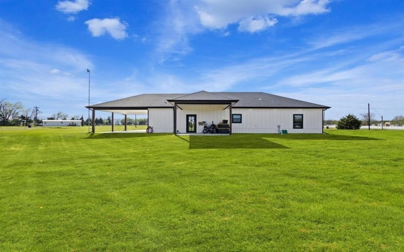 1706 County Road 35400, Sumner, TX 75486, 4 Bedrooms Bedrooms, ,2 BathroomsBathrooms,Residential,For Sale,1706 County Road 35400,20885585