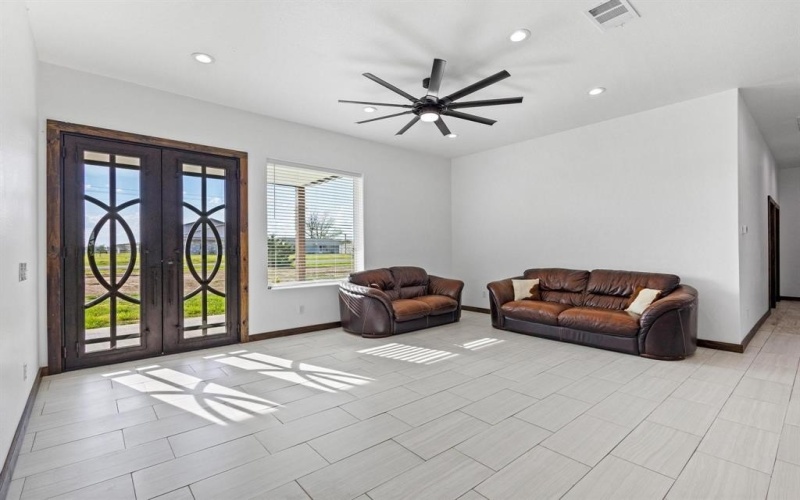 1706 County Road 35400, Sumner, TX 75486, 4 Bedrooms Bedrooms, ,2 BathroomsBathrooms,Residential,For Sale,1706 County Road 35400,20885585