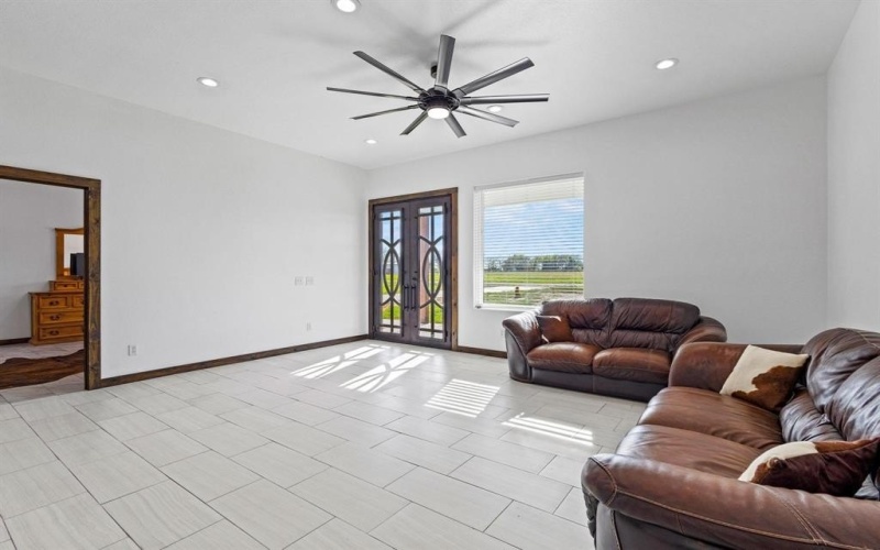 1706 County Road 35400, Sumner, TX 75486, 4 Bedrooms Bedrooms, ,2 BathroomsBathrooms,Residential,For Sale,1706 County Road 35400,20885585
