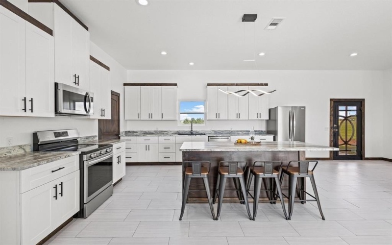 1706 County Road 35400, Sumner, TX 75486, 4 Bedrooms Bedrooms, ,2 BathroomsBathrooms,Residential,For Sale,1706 County Road 35400,20885585