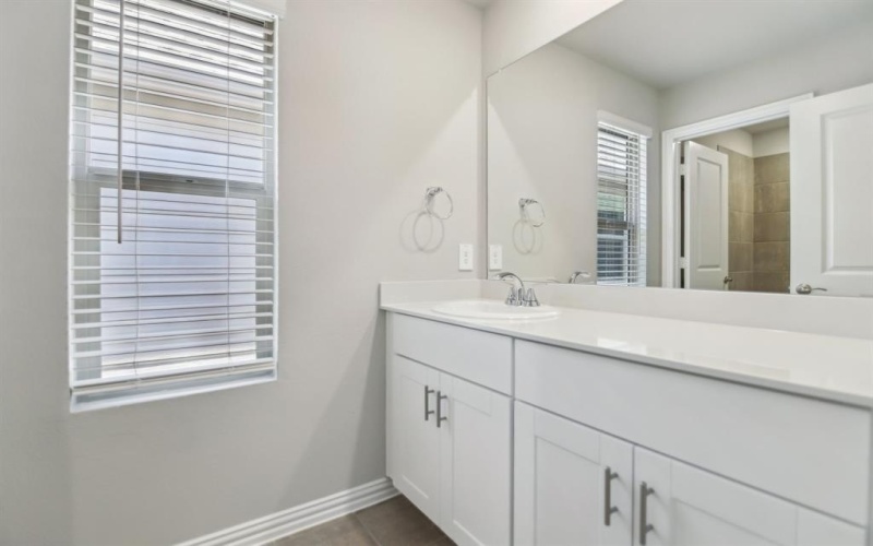 2704 Big Bend Mews, Corinth, TX 76209, 3 Habitaciones Habitaciones , ,2 BañosBaños,Residential,En Venta,2704 Big Bend Mews,20884934