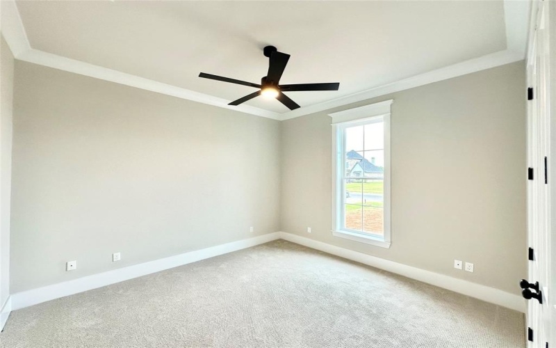 637 Caledonia Drive, Bossier City, LA 71111, 5 Bedrooms Bedrooms, ,3 BathroomsBathrooms,Residential,For Sale,637 Caledonia Drive,20884943