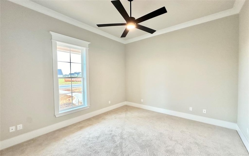 637 Caledonia Drive, Bossier City, LA 71111, 5 Bedrooms Bedrooms, ,3 BathroomsBathrooms,Residential,For Sale,637 Caledonia Drive,20884943