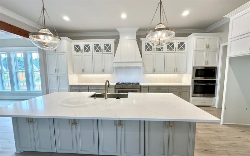 637 Caledonia Drive, Bossier City, LA 71111, 5 Bedrooms Bedrooms, ,3 BathroomsBathrooms,Residential,For Sale,637 Caledonia Drive,20884943