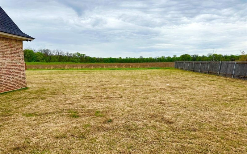 637 Caledonia Drive, Bossier City, LA 71111, 5 Bedrooms Bedrooms, ,3 BathroomsBathrooms,Residential,For Sale,637 Caledonia Drive,20884943
