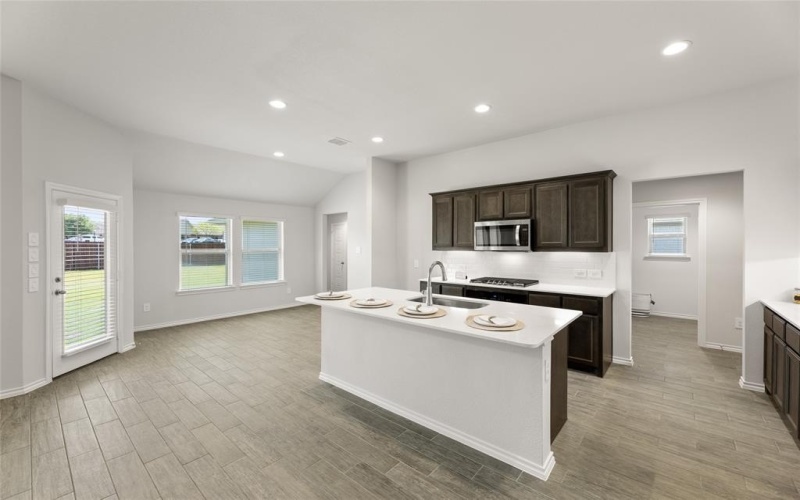 740 Stone Eagle Drive, Azle, TX 76020, 3 Bedrooms Bedrooms, ,2 BathroomsBathrooms,Residential,For Sale,740 Stone Eagle Drive,20885023