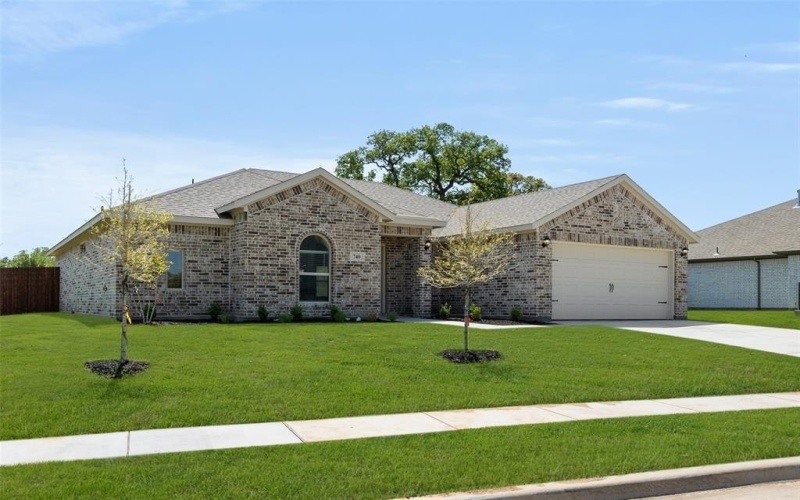 740 Stone Eagle Drive, Azle, TX 76020, 3 Bedrooms Bedrooms, ,2 BathroomsBathrooms,Residential,For Sale,740 Stone Eagle Drive,20885023