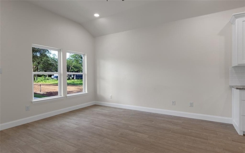 817 SW 28th Street, Mineral Wells, TX 76067, 3 Bedrooms Bedrooms, ,2 BathroomsBathrooms,Residential,For Sale,817 SW 28th Street,20885799