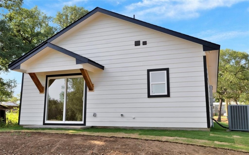 817 SW 28th Street, Mineral Wells, TX 76067, 3 Bedrooms Bedrooms, ,2 BathroomsBathrooms,Residential,For Sale,817 SW 28th Street,20885799
