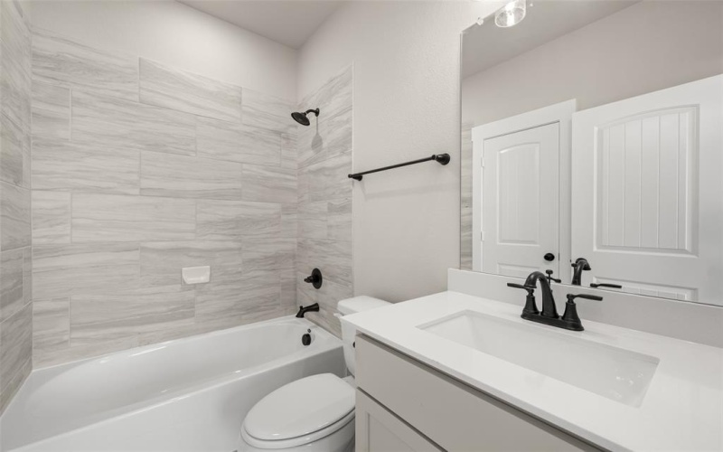 421 Wabash Drive, Waxahachie, TX 75167, 4 Bedrooms Bedrooms, ,3 BathroomsBathrooms,Residential,For Sale,421 Wabash Drive,20886044
