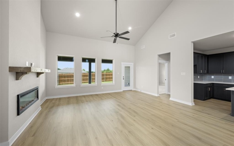 425 Wabash Drive, Waxahachie, TX 75167, 4 Habitaciones Habitaciones , ,3 BañosBaños,Residential,En Venta,425 Wabash Drive,20886048