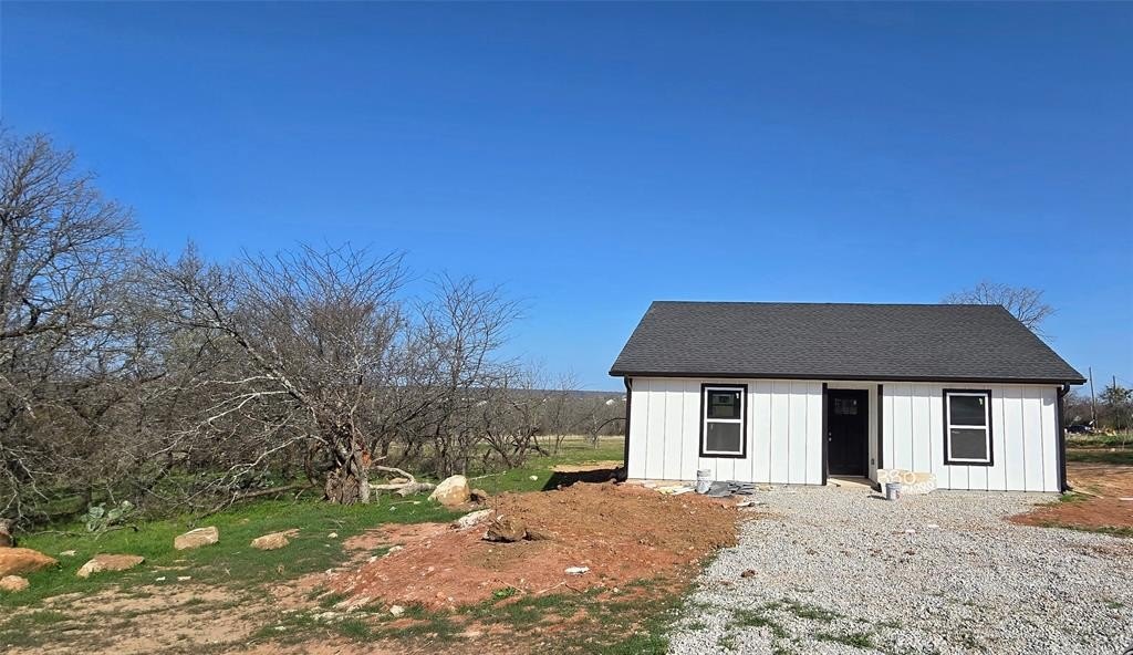 380 Cimmarron Trail, Bridgeport, TX 76426, 2 Bedrooms Bedrooms, ,1 BathroomBathrooms,Residential,For Sale,380 Cimmarron Trail,20886158