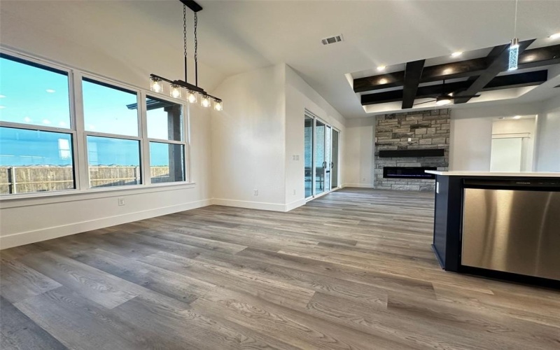 1805 Sudbury Drive, Cleburne, TX 76033, 4 Habitaciones Habitaciones , ,2 BañosBaños,Residential,En Venta,1805 Sudbury Drive,20886180