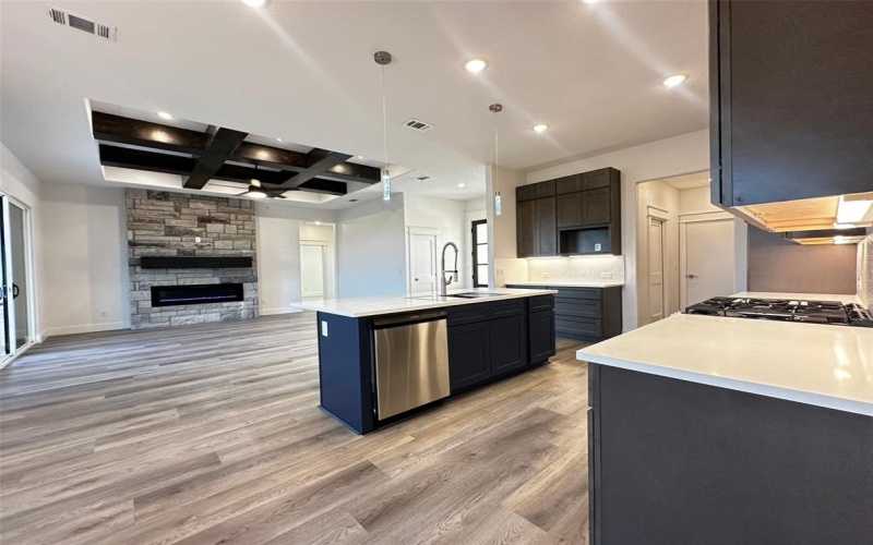 1805 Sudbury Drive, Cleburne, TX 76033, 4 Habitaciones Habitaciones , ,2 BañosBaños,Residential,En Venta,1805 Sudbury Drive,20886180