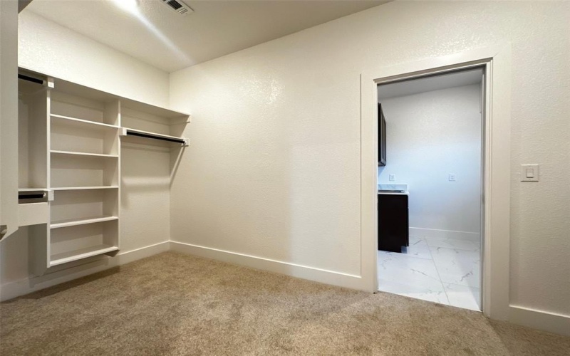 1805 Sudbury Drive, Cleburne, TX 76033, 4 Habitaciones Habitaciones , ,2 BañosBaños,Residential,En Venta,1805 Sudbury Drive,20886180