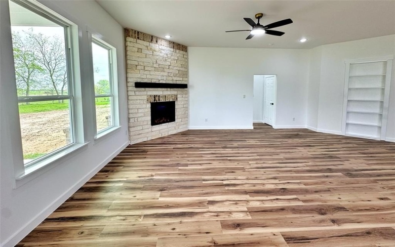 8808 US HWY 69, Lone Oak, TX 75453, 4 Habitaciones Habitaciones , ,2 BañosBaños,Residential,En Venta,8808 US HWY 69,0,20886410