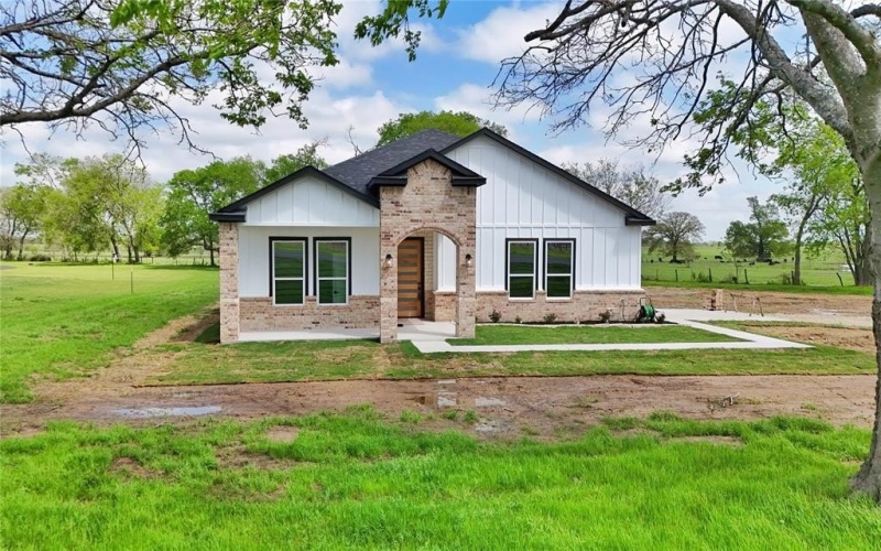 8808 US HWY 69, Lone Oak, TX 75453, 4 Habitaciones Habitaciones , ,2 BañosBaños,Residential,En Venta,8808 US HWY 69,0,20886410