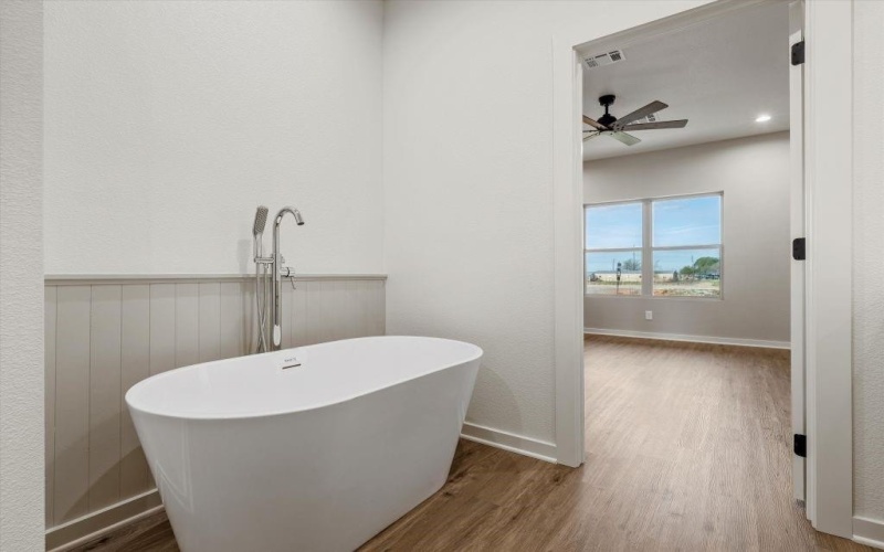226 Stillmeadow Way, Whitney, TX 76692, 4 Bedrooms Bedrooms, ,2 BathroomsBathrooms,Residential,For Sale,226 Stillmeadow Way,20887730