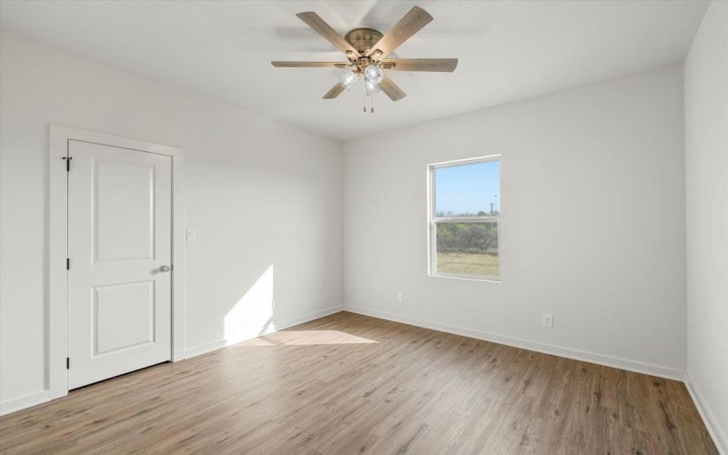 226 Stillmeadow Way, Whitney, TX 76692, 4 Bedrooms Bedrooms, ,2 BathroomsBathrooms,Residential,For Sale,226 Stillmeadow Way,20887730