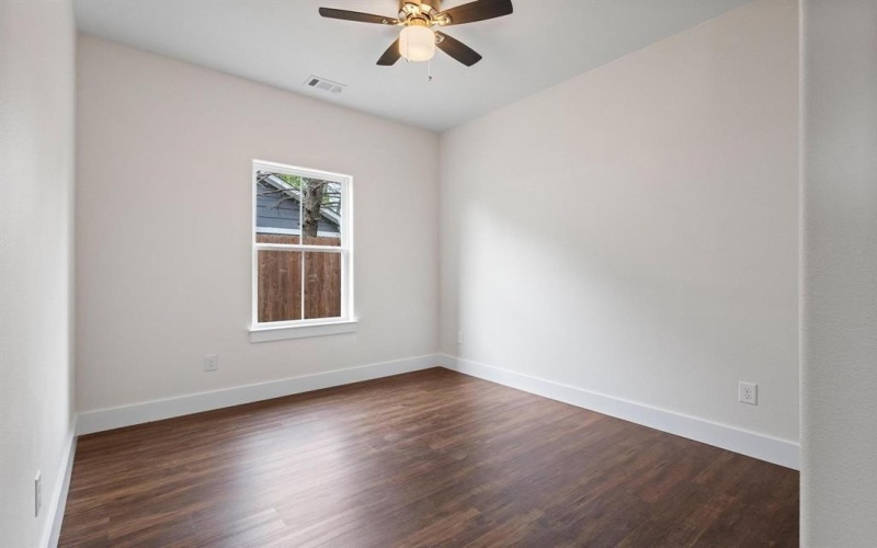 4511 Cox Street, Sherman, TX 75090, 3 Habitaciones Habitaciones , ,2 BañosBaños,Residential,En Venta,4511 Cox Street,20889932