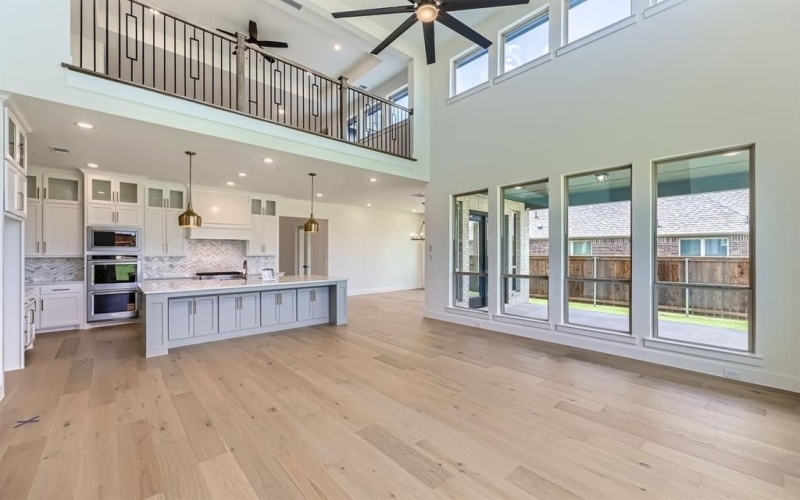 1804 Farmstead Road, Mansfield, TX 76063, 4 Habitaciones Habitaciones , ,5 BañosBaños,Residential,En Venta,1804 Farmstead Road,20887760