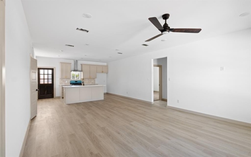 191 Cactus Canyon Drive, Bridgeport, TX 76426, 4 Habitaciones Habitaciones , ,2 BañosBaños,Residential,En Venta,191 Cactus Canyon Drive,20887996