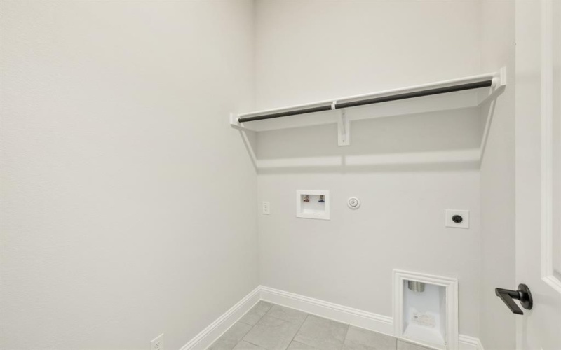 821 Alamo Court, DeSoto, TX 75115, 4 Habitaciones Habitaciones , ,2 BañosBaños,Residential,En Venta,821 Alamo Court,20888020