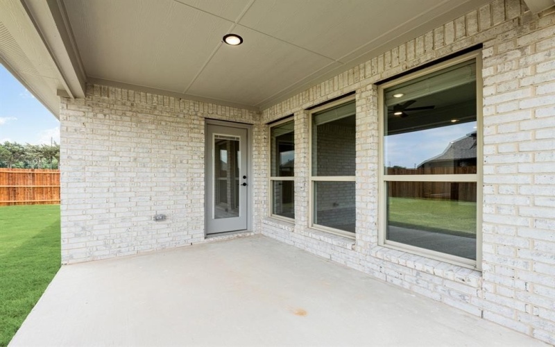 821 Alamo Court, DeSoto, TX 75115, 4 Habitaciones Habitaciones , ,2 BañosBaños,Residential,En Venta,821 Alamo Court,20888020